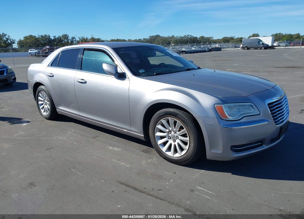 2013 CHRYSLER 300 MOTOWN VIN: 2C3CCAAG1DH735789