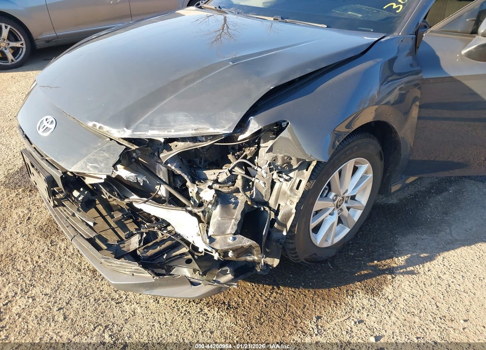 2025 TOYOTA CAMRY LE VIN: 4T1DAACK2SU029427
