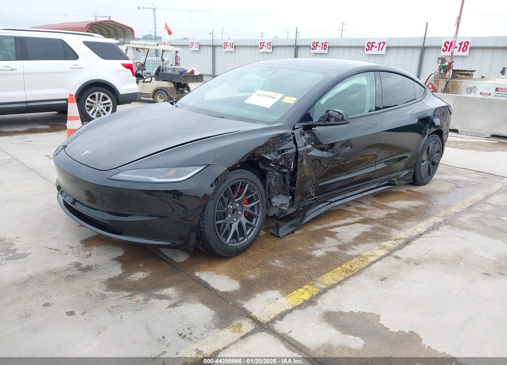 2025 TESLA MODEL 3 LONG RANGE REAR-WHEEL DRIVE/STANDARD REAR-WHEEL DRIVE VIN: 5YJ3E1EA6SF040352