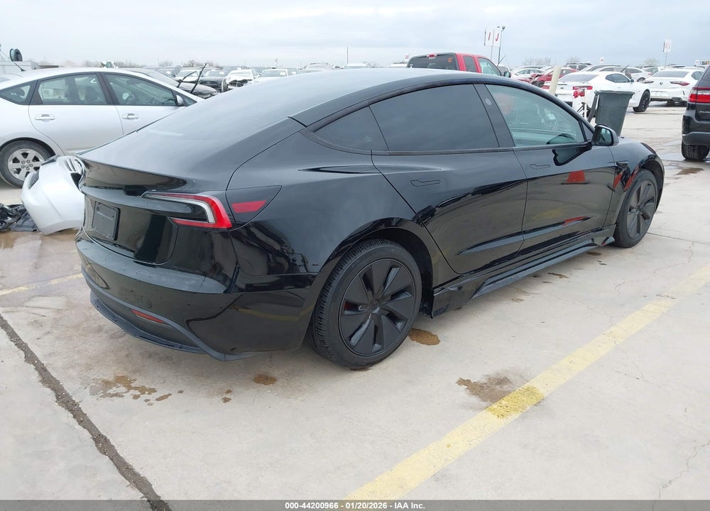 2025 TESLA MODEL 3 LONG RANGE REAR-WHEEL DRIVE/STANDARD REAR-WHEEL DRIVE VIN: 5YJ3E1EA6SF040352