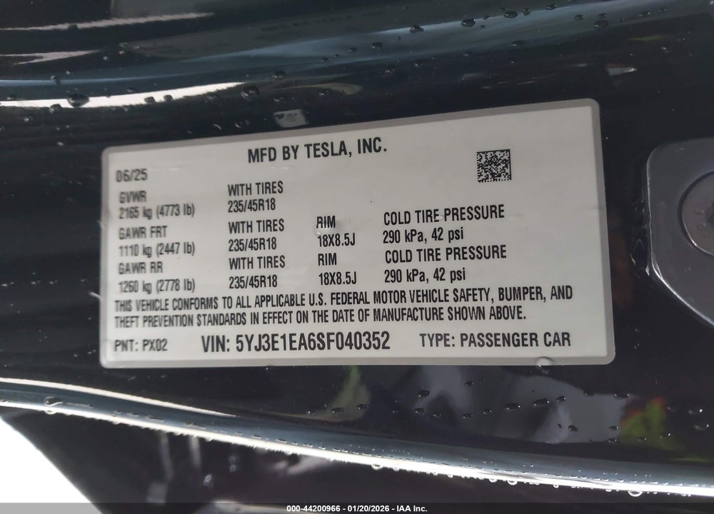 2025 TESLA MODEL 3 LONG RANGE REAR-WHEEL DRIVE/STANDARD REAR-WHEEL DRIVE VIN: 5YJ3E1EA6SF040352