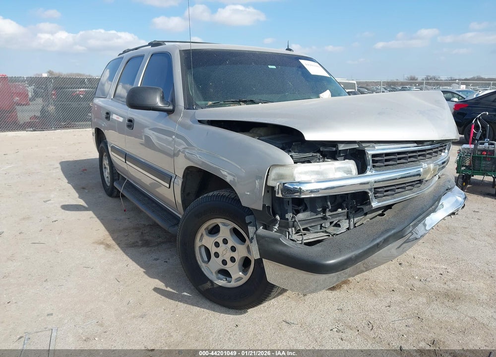 2005 CHEVROLET TAHOE LS VIN: 1GNEC13TX5R186388