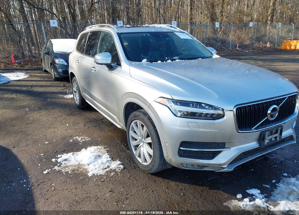 2016 VOLVO XC90 T6 MOMENTUM VIN: YV4A22PKXG1047474