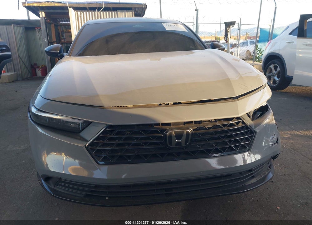 2024 HONDA ACCORD HYBRID SPORT-L VIN: 1HGCY2F77RA068195