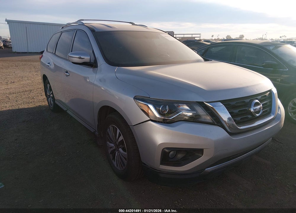 2017 NISSAN PATHFINDER SV VIN: 5N1DR2MN4HC608683