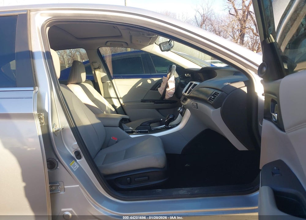 2014 HONDA ACCORD EX-L VIN: 1HGCR2F83EA175907