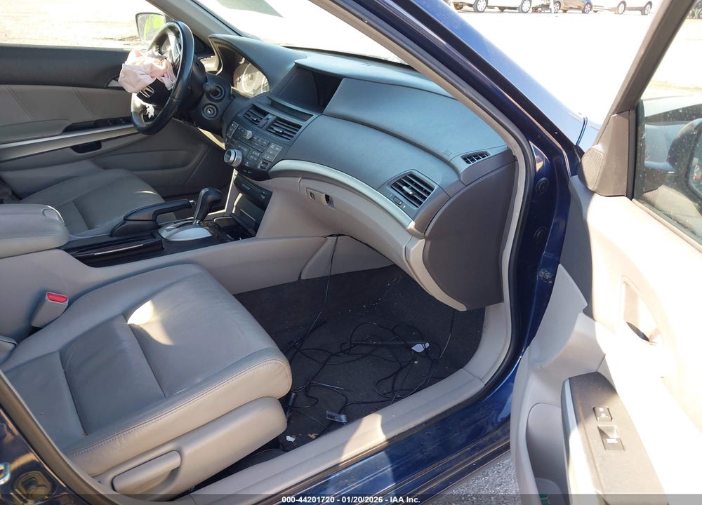 2009 HONDA ACCORD 2.4 EX-L VIN: 1HGCP26899A165345