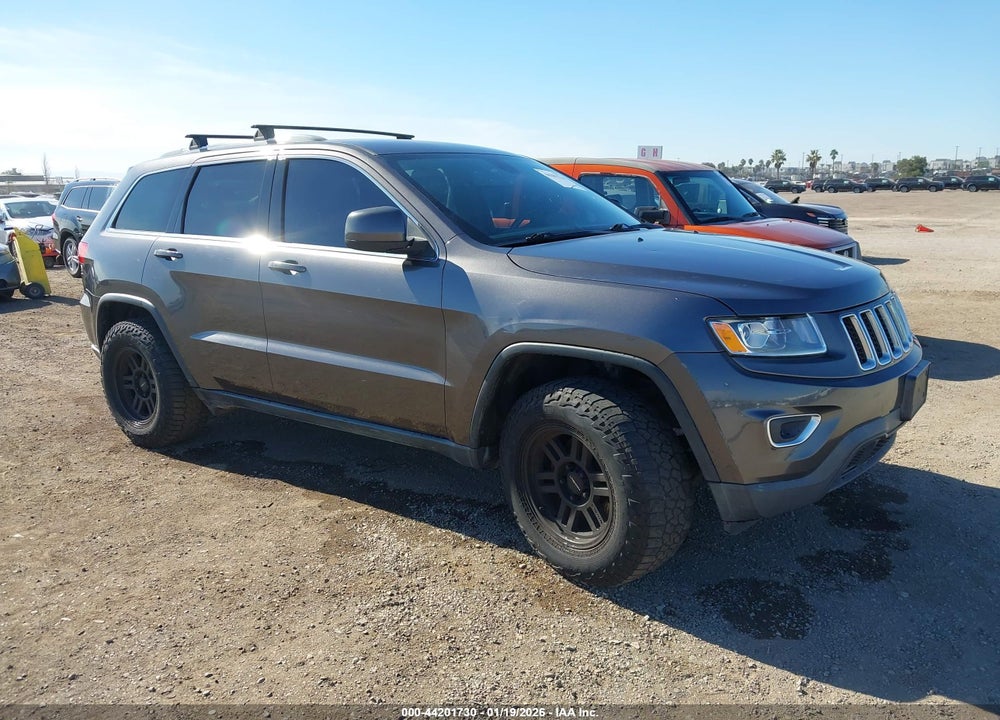 2014 JEEP GRAND CHEROKEE LAREDO VIN: 1C4RJEAG5EC585421