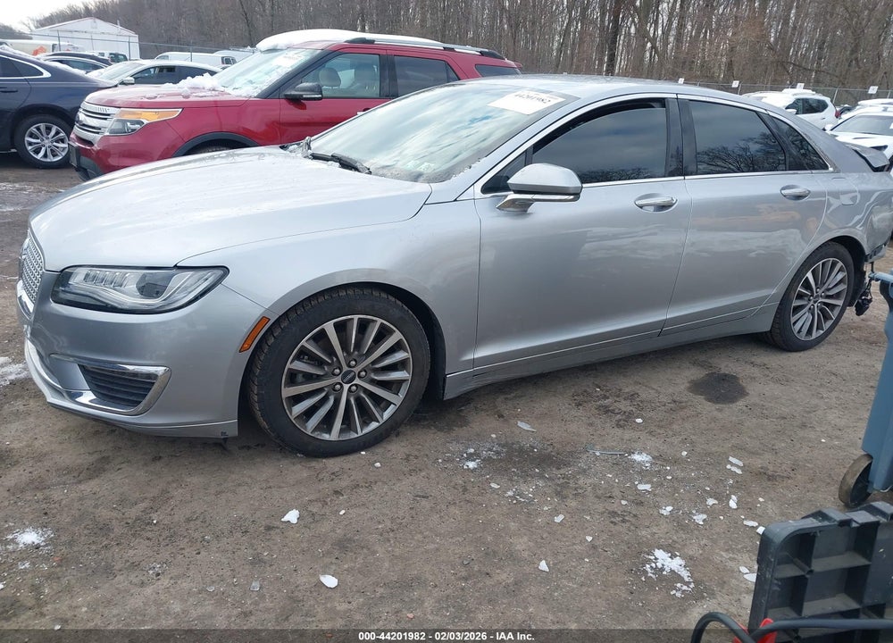 2020 LINCOLN MKZ STANDARD VIN: 3LN6L5B98LR605555