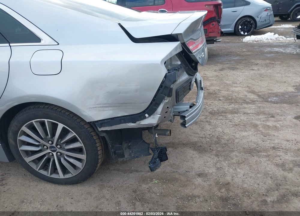 2020 LINCOLN MKZ STANDARD VIN: 3LN6L5B98LR605555