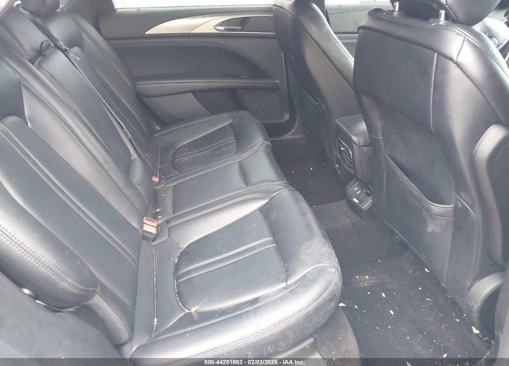 2020 LINCOLN MKZ STANDARD VIN: 3LN6L5B98LR605555