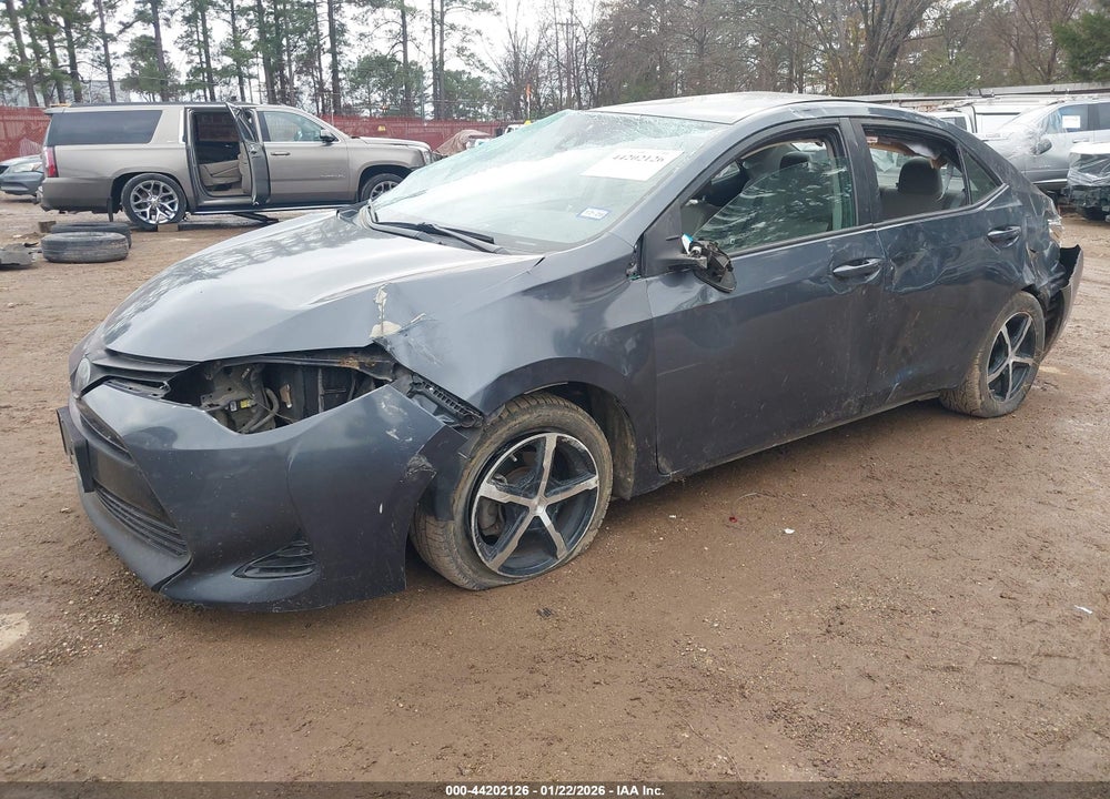 2019 TOYOTA COROLLA LE VIN: 5YFBURHE4KP887547