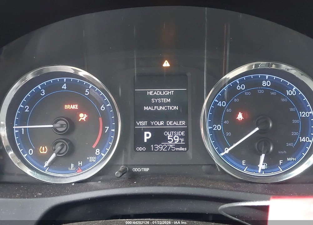 2019 TOYOTA COROLLA LE VIN: 5YFBURHE4KP887547