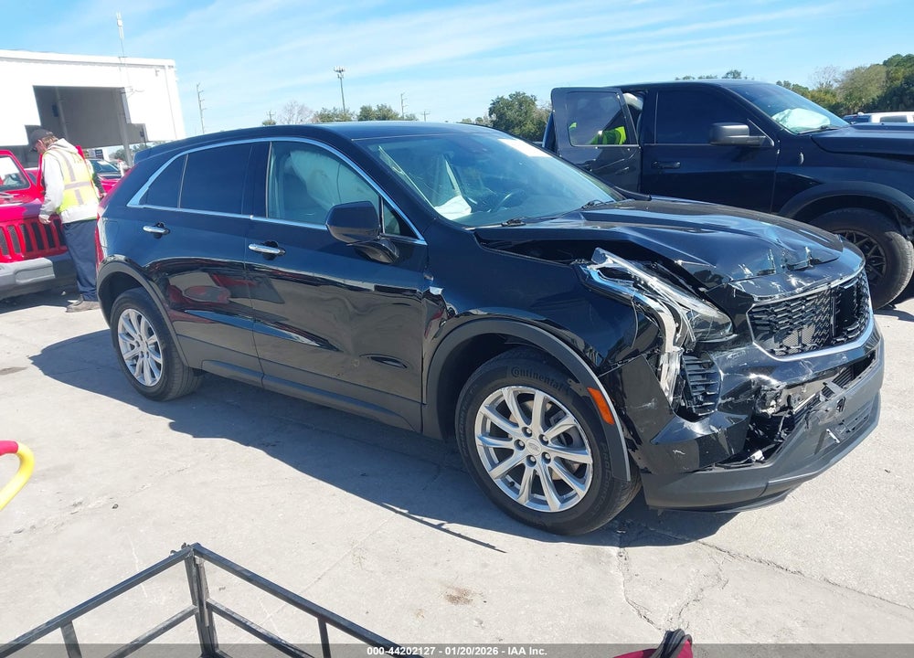 2020 CADILLAC XT4 FWD LUXURY VIN: 1GYAZAR4XLF144253
