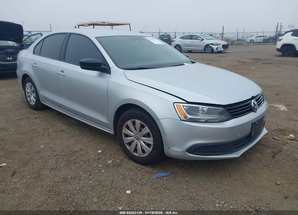 2014 VOLKSWAGEN JETTA 2.0L S VIN: 3VW2K7AJ4EM219354