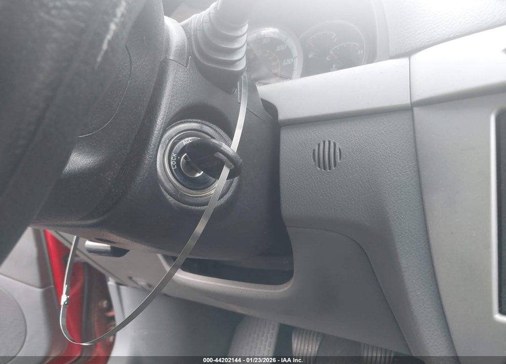 2008 SUZUKI RENO VIN: KL5JD66Z48K963541
