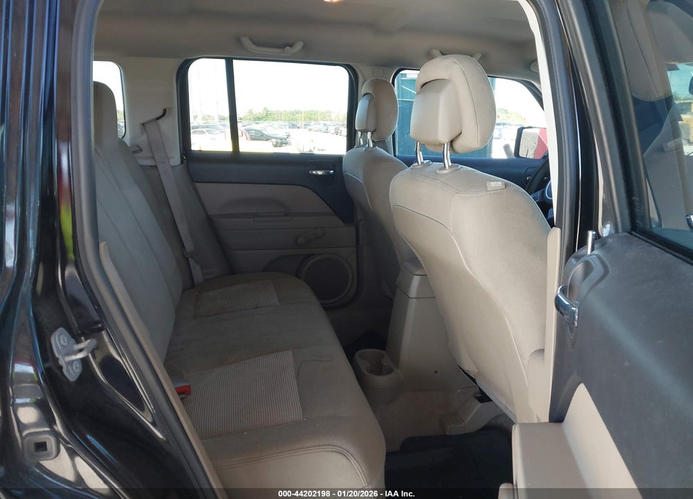 2017 JEEP PATRIOT SPORT FWD VIN: 1C4NJPBA1HD209818