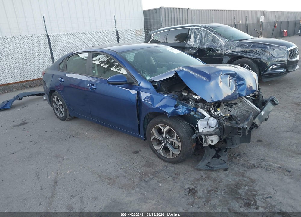 2021 KIA FORTE LXS VIN: 3KPF24AD1ME281610