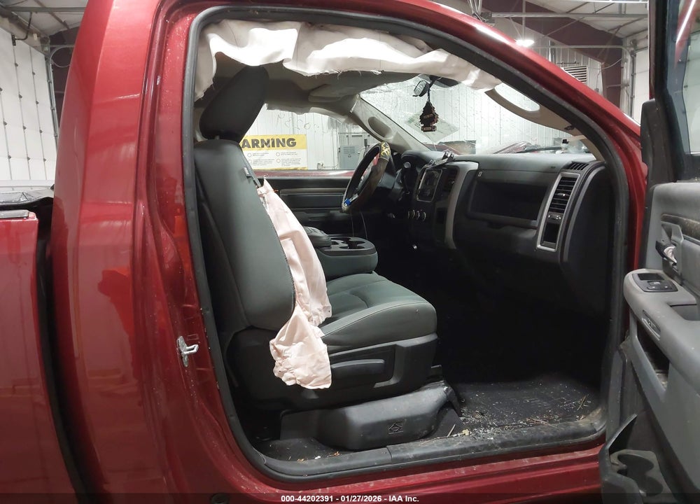 2014 RAM 1500 EXPRESS VIN: 3C6JR7AT4EG153356