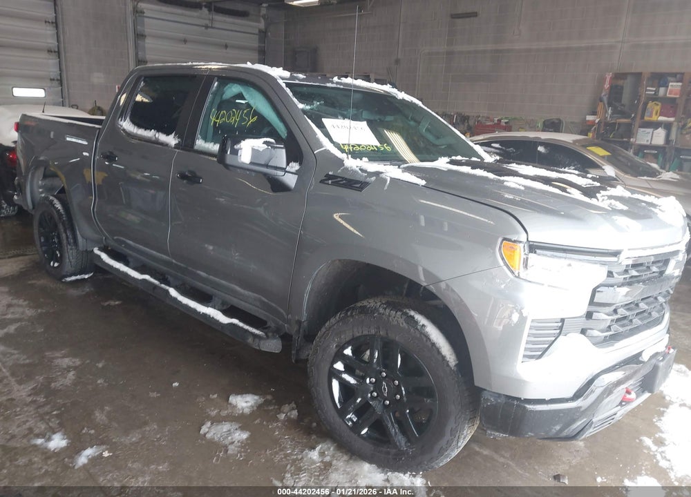 2023 CHEVROLET SILVERADO 1500 4WD  SHORT BED LT TRAIL BOSS VIN: 3GCUDFED7PG305988