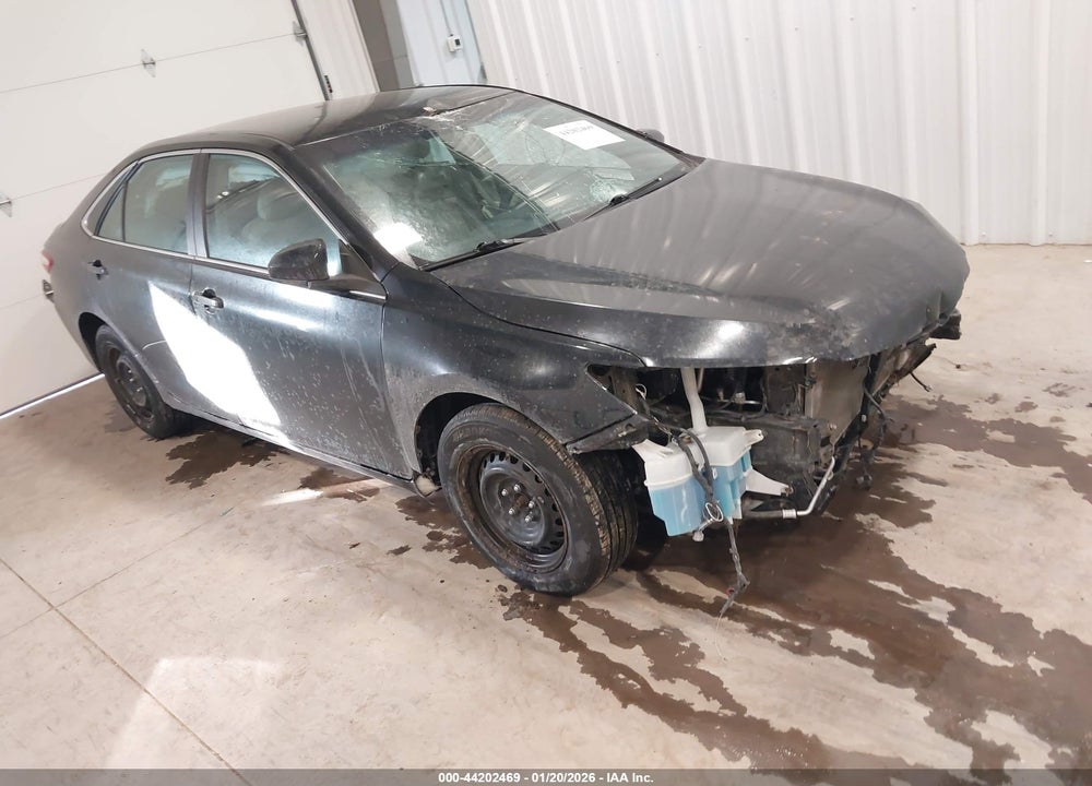 2017 TOYOTA CAMRY LE VIN: 4T1BF1FK7HU412387