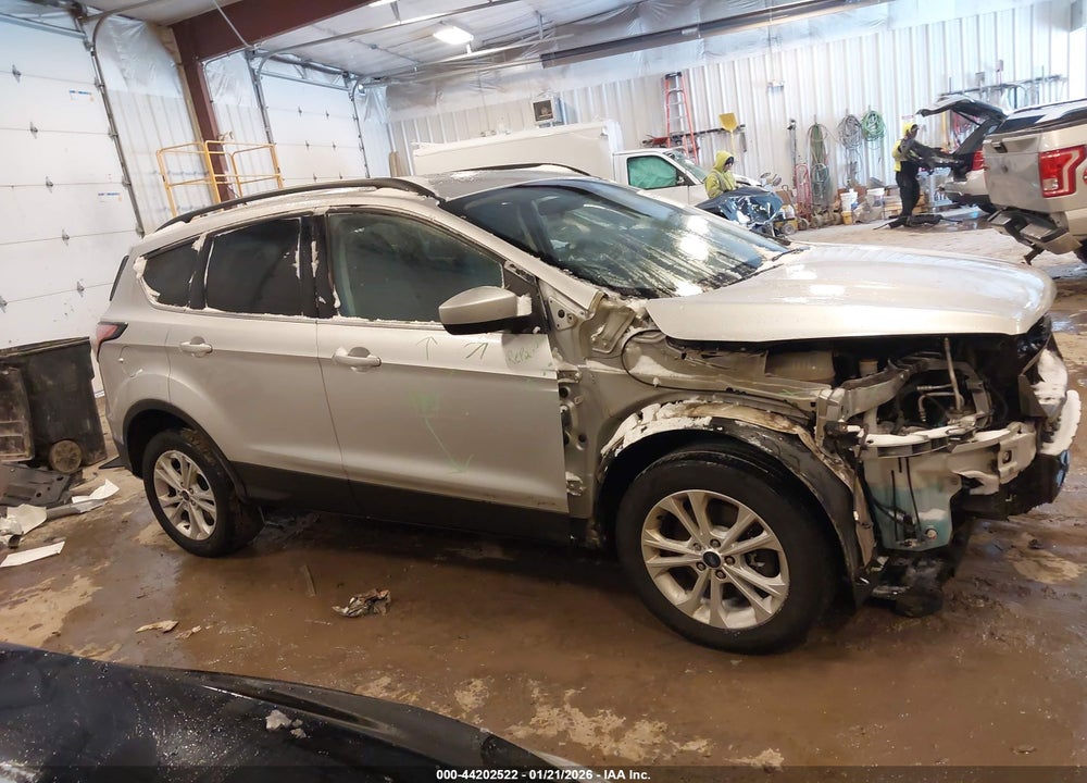 2017 FORD ESCAPE SE VIN: 1FMCU9G99HUE46304
