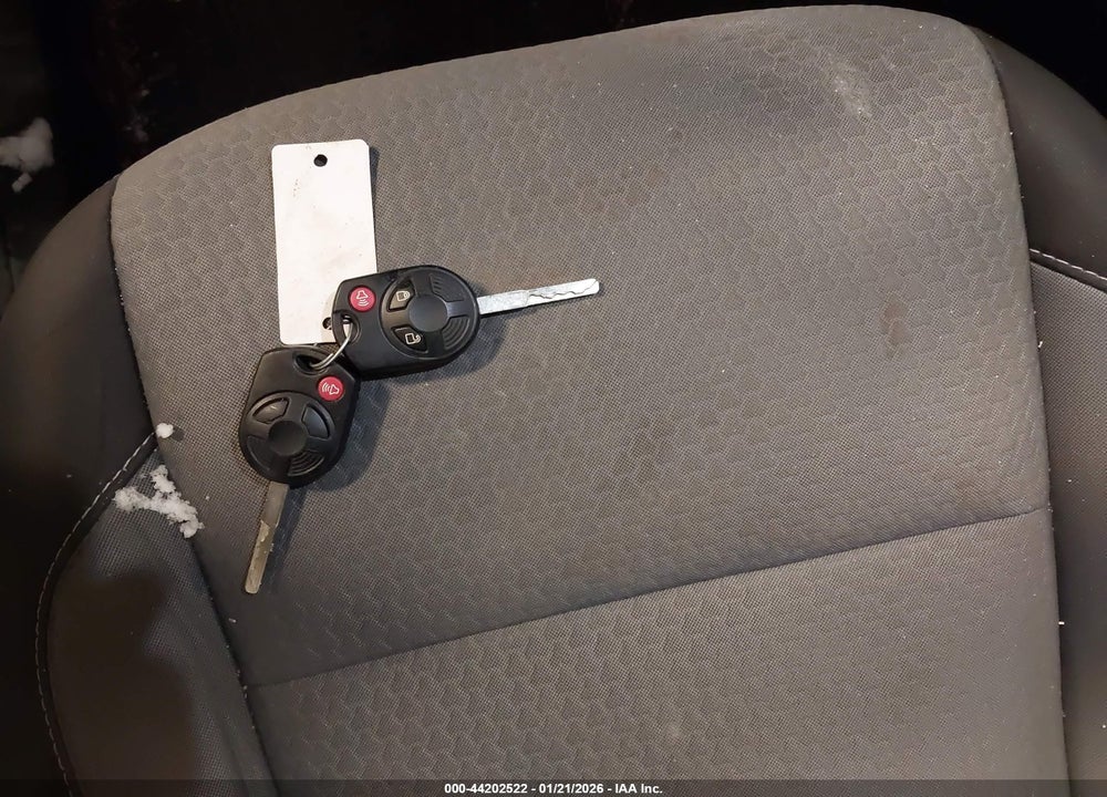 2017 FORD ESCAPE SE VIN: 1FMCU9G99HUE46304