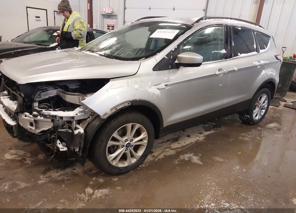 2017 FORD ESCAPE SE VIN: 1FMCU9G99HUE46304