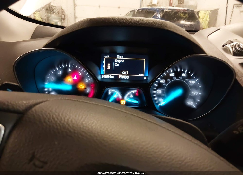 2017 FORD ESCAPE SE VIN: 1FMCU9G99HUE46304