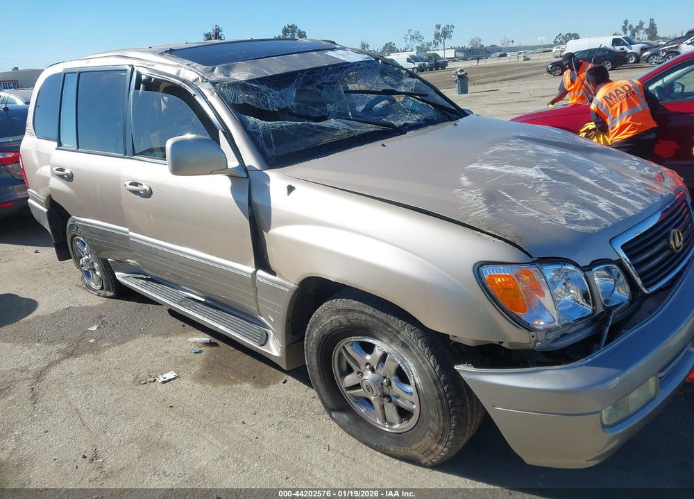 1999 LEXUS LX 470 VIN: JT6HT00W5X0051994