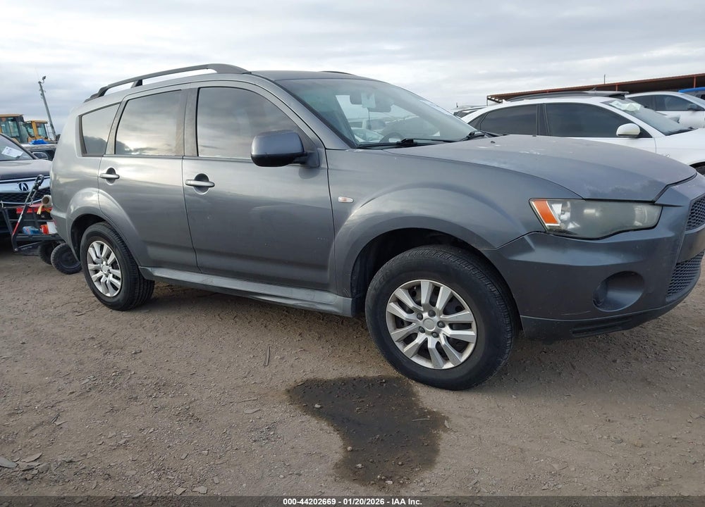 2011 MITSUBISHI OUTLANDER ES VIN: JA4AS2AW9BU012389