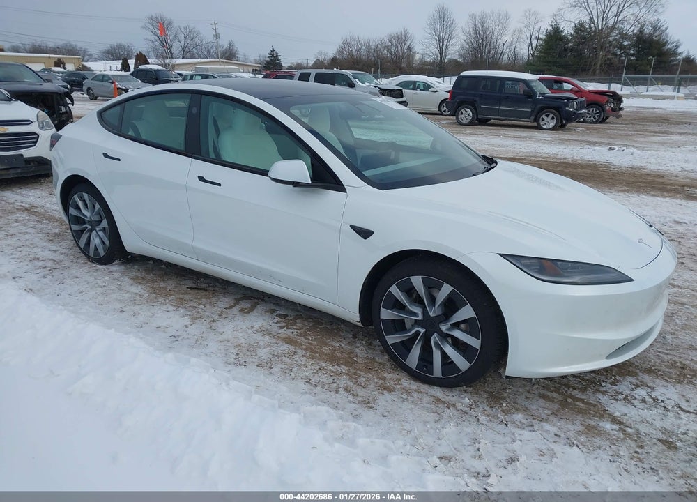 2025 TESLA MODEL 3 LONG RANGE ALL-WHEEL DRIVE VIN: 5YJ3E1EB2SF942585
