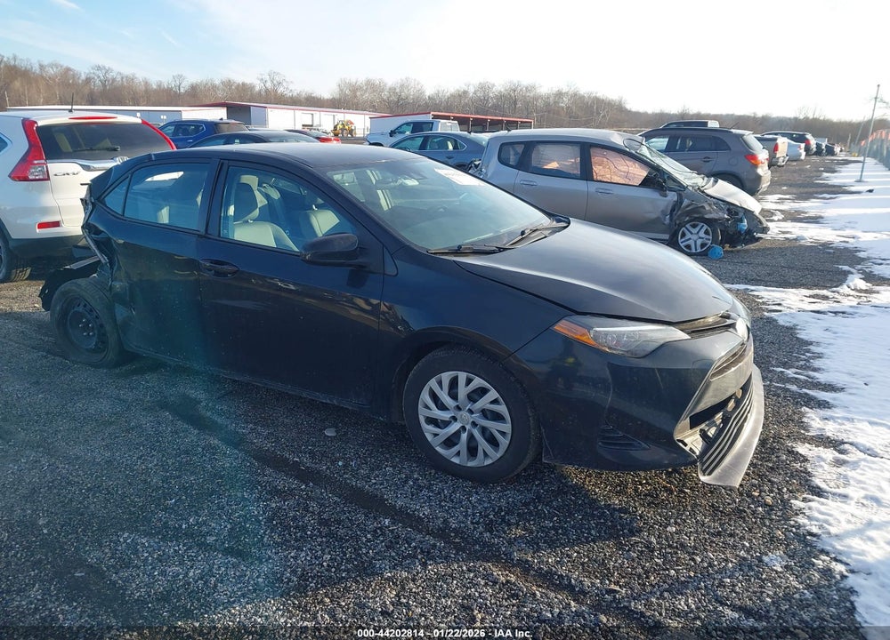 2017 TOYOTA COROLLA LE VIN: 2T1BURHE3HC938982