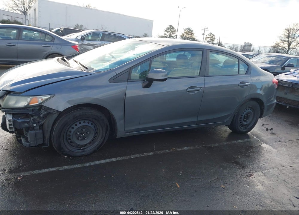 2013 HONDA CIVIC LX VIN: 2HGFB2F53DH578311