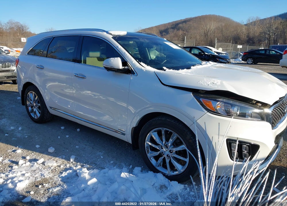 2017 KIA SORENTO 3.3L SXL VIN: 5XYPKDA5XHG227308