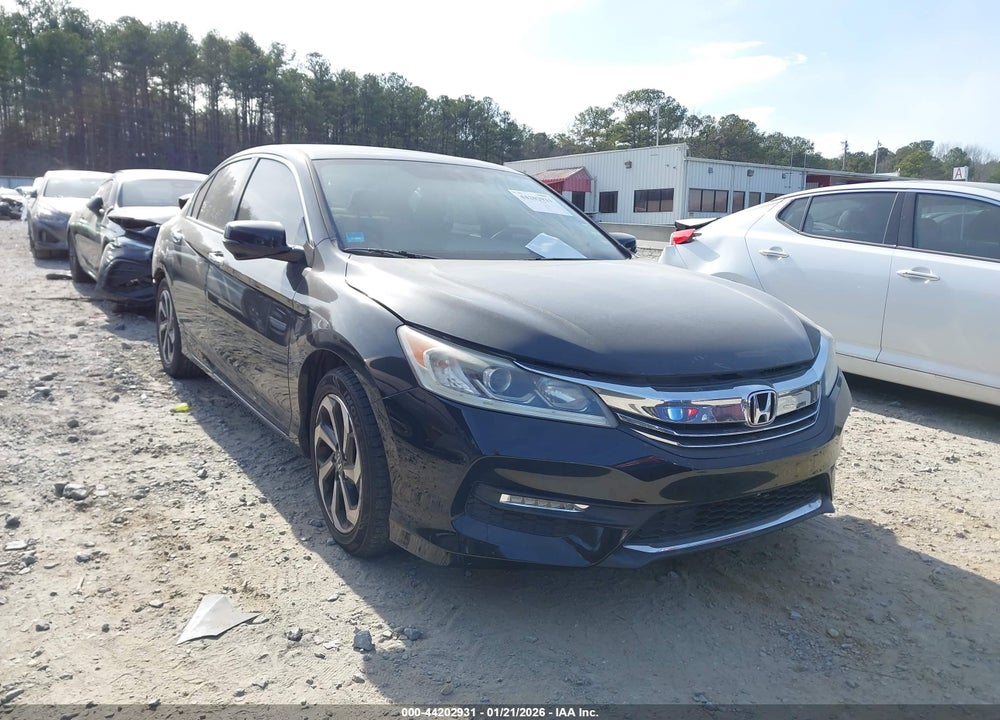 2017 HONDA ACCORD EX VIN: 1HGCR2F74HA005776