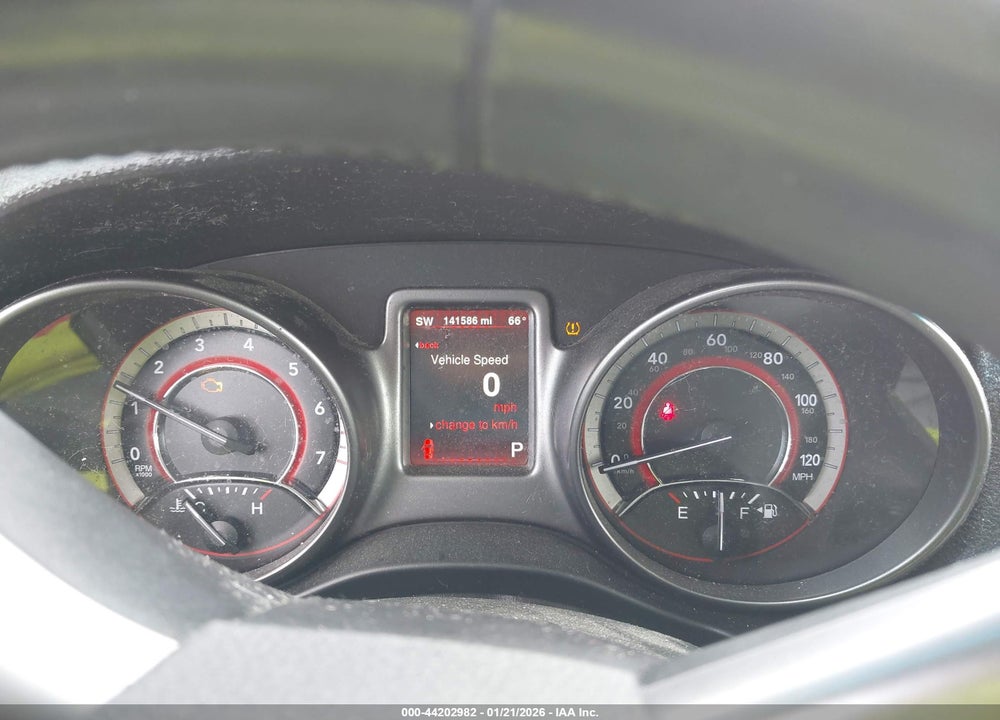 2016 DODGE JOURNEY CROSSROAD PLUS VIN: 3C4PDCGB8GT124042