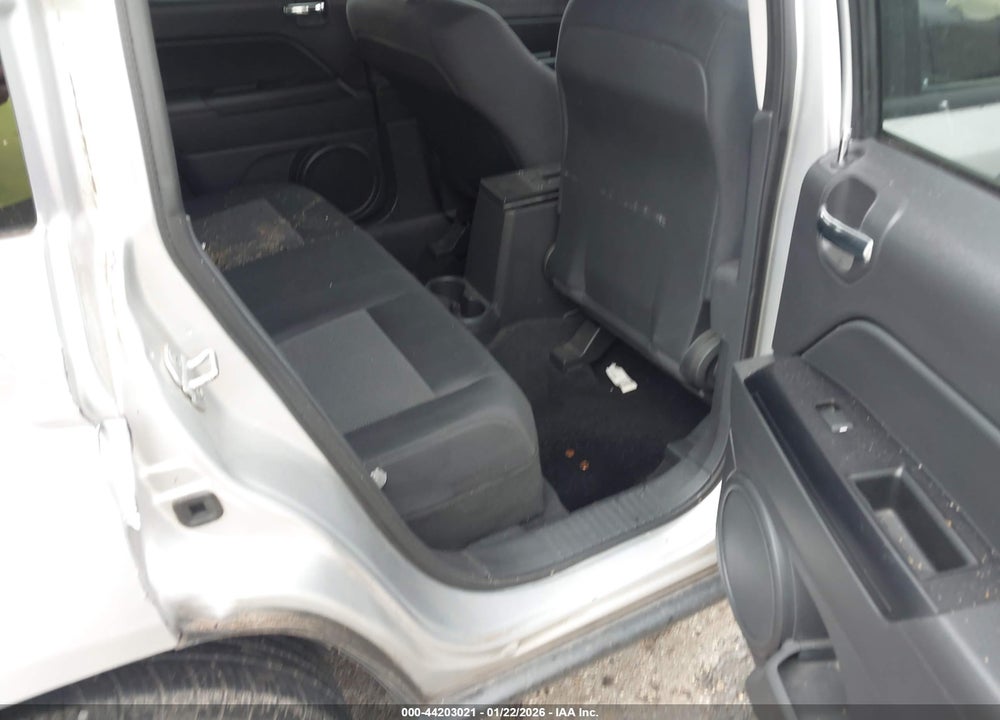 2012 JEEP COMPASS SPORT VIN: 1C4NJCBAXCD606123