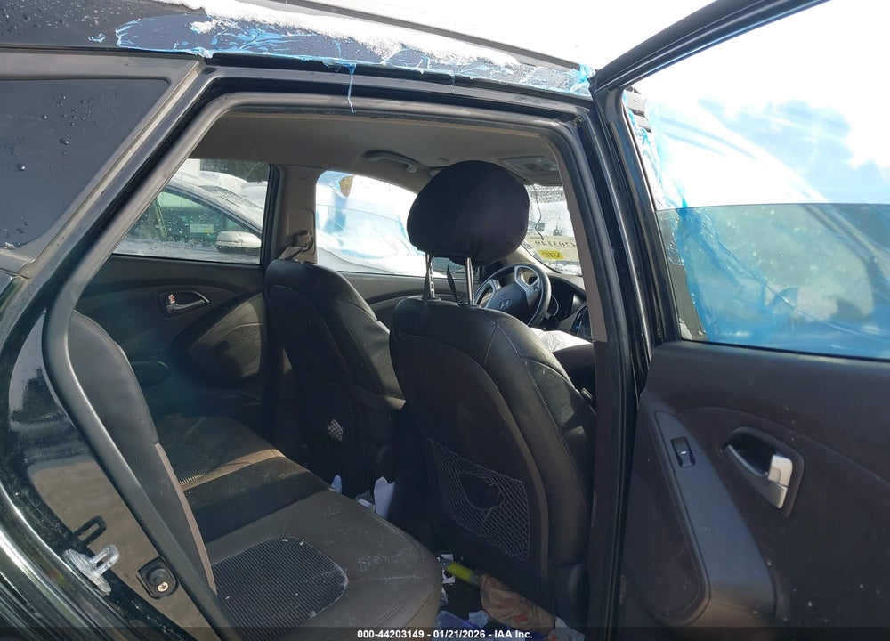 2011 HYUNDAI TUCSON GLS VIN: KM8JU3AC2BU187767