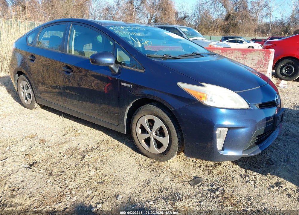 2013 TOYOTA PRIUS TWO VIN: JTDKN3DU5D1725117