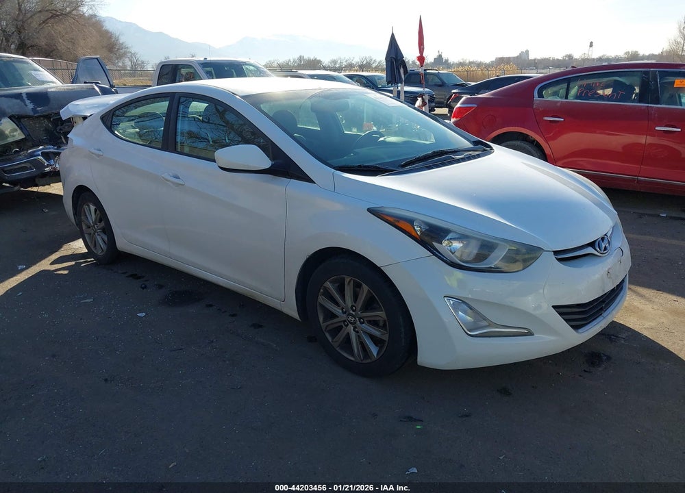 2016 HYUNDAI ELANTRA SE VIN: 5NPDH4AE4GH702606