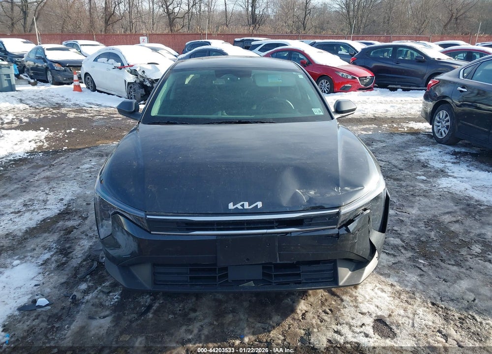 2025 KIA K4 LXS VIN: 3KPFT4DE0SE020869