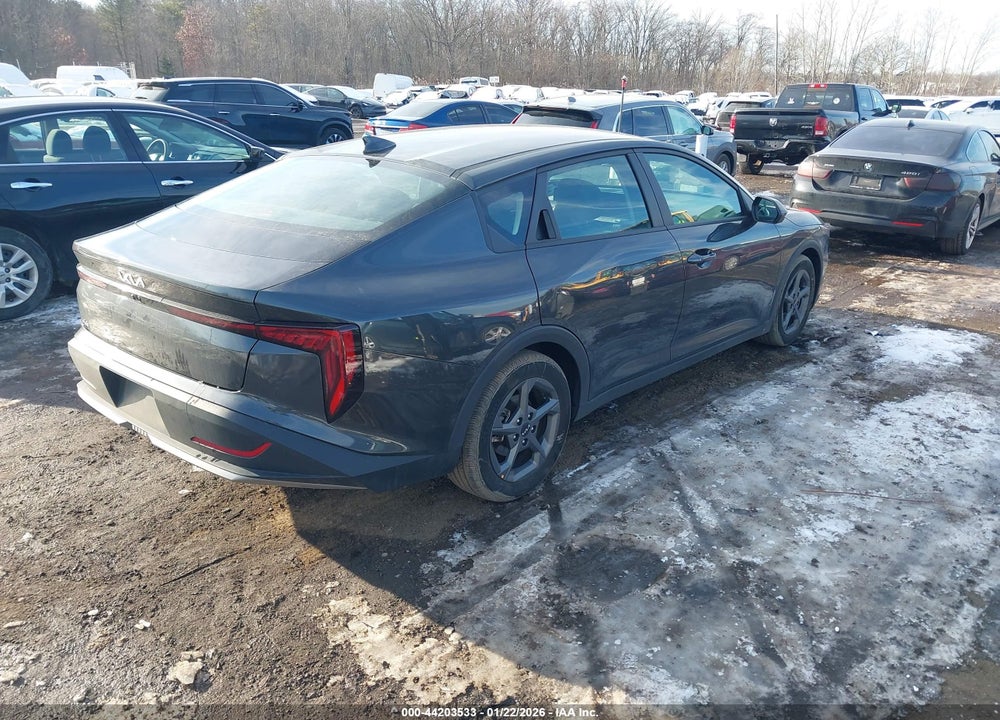 2025 KIA K4 LXS VIN: 3KPFT4DE0SE020869