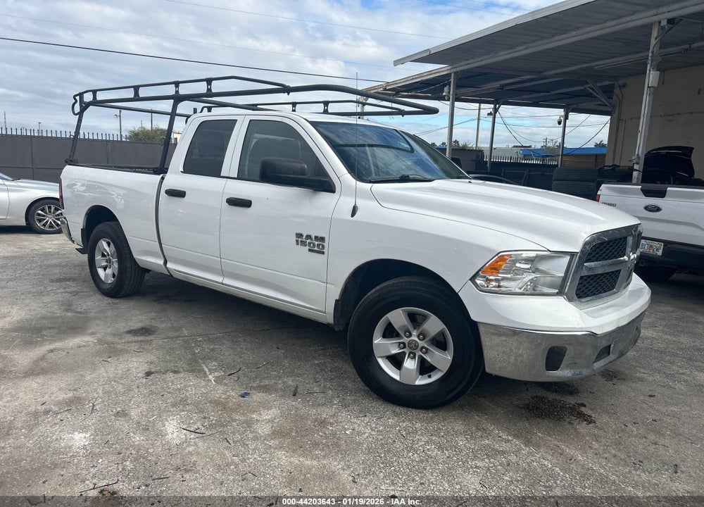 2019 RAM 1500 CLASSIC VIN: 1C6RR6FG3KS733159