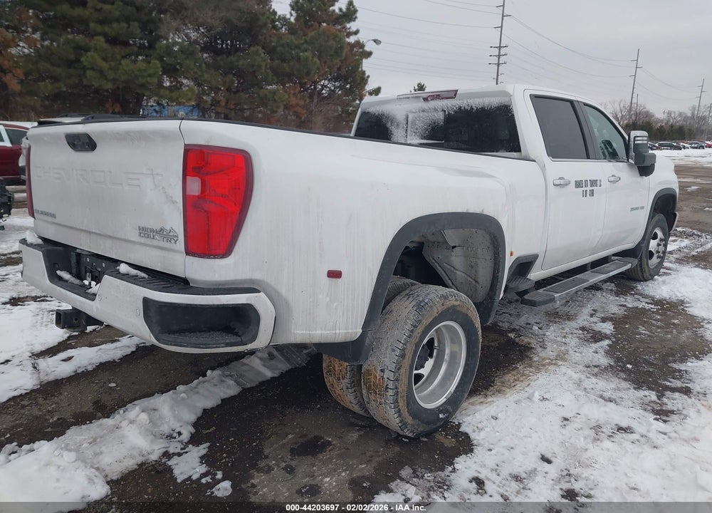2022 CHEVROLET SILVERADO 3500HD 4WD  LONG BED HIGH COUNTRY VIN: 1GC4YVEYXNF101928