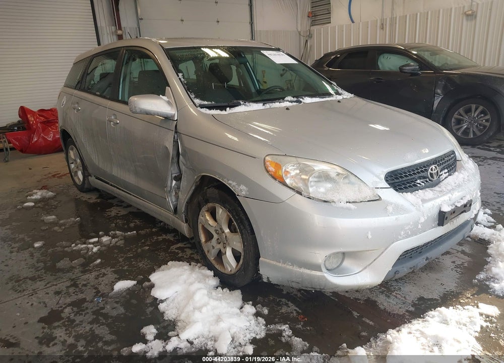 2007 TOYOTA MATRIX XR VIN: 2T1KR32E67C644868