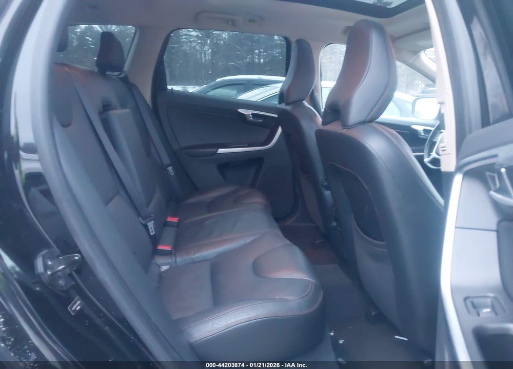 2012 VOLVO XC60 3.2 PREMIER VIN: YV4940DZ1C2238031