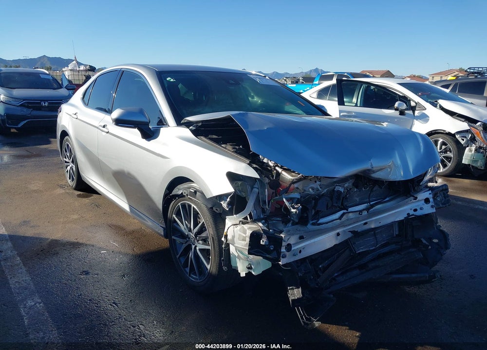 2024 TOYOTA CAMRY HYBRID XLE VIN: 4T1F31AK7RU073486