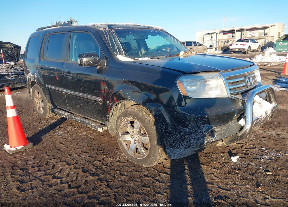 2012 HONDA PILOT TOURING VIN: 5FNYF4H92CB010997