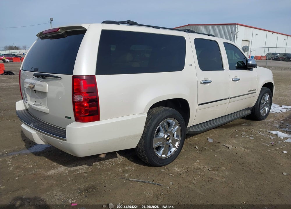 2011 CHEVROLET SUBURBAN 1500 LTZ VIN: 1GNSCKE0XBR396447